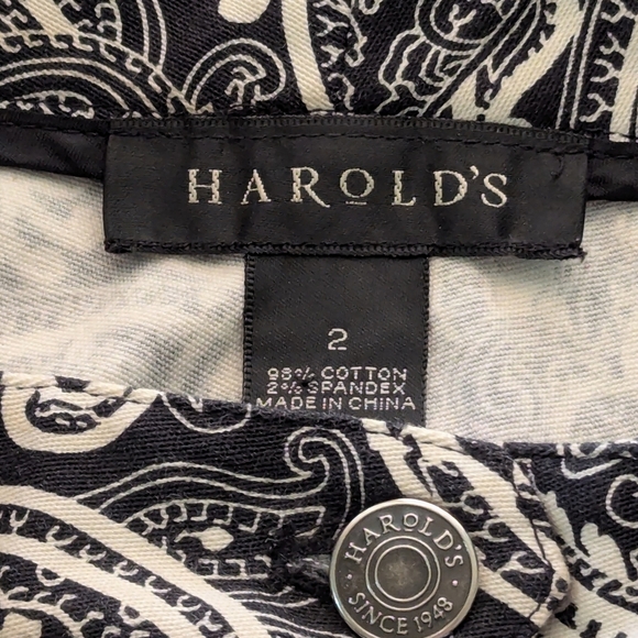 Harold's Black and White Paisley Trousers Women's Size 2 - Picture 3 of 6